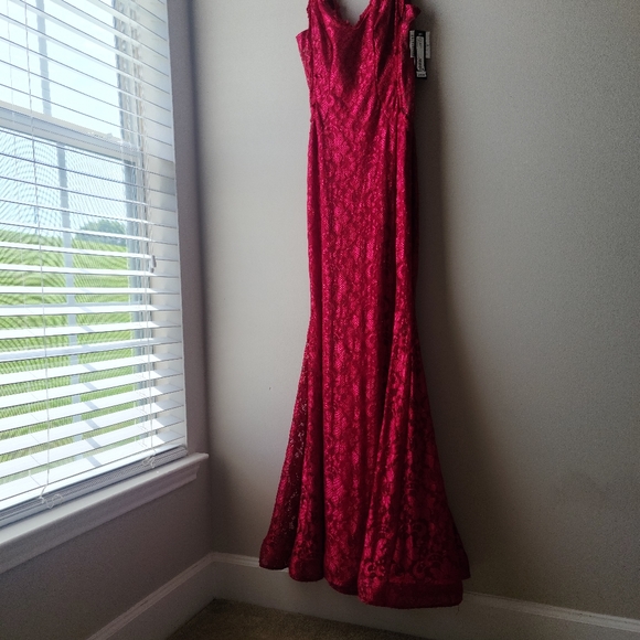 XSCAPE - Picture 3 of 11